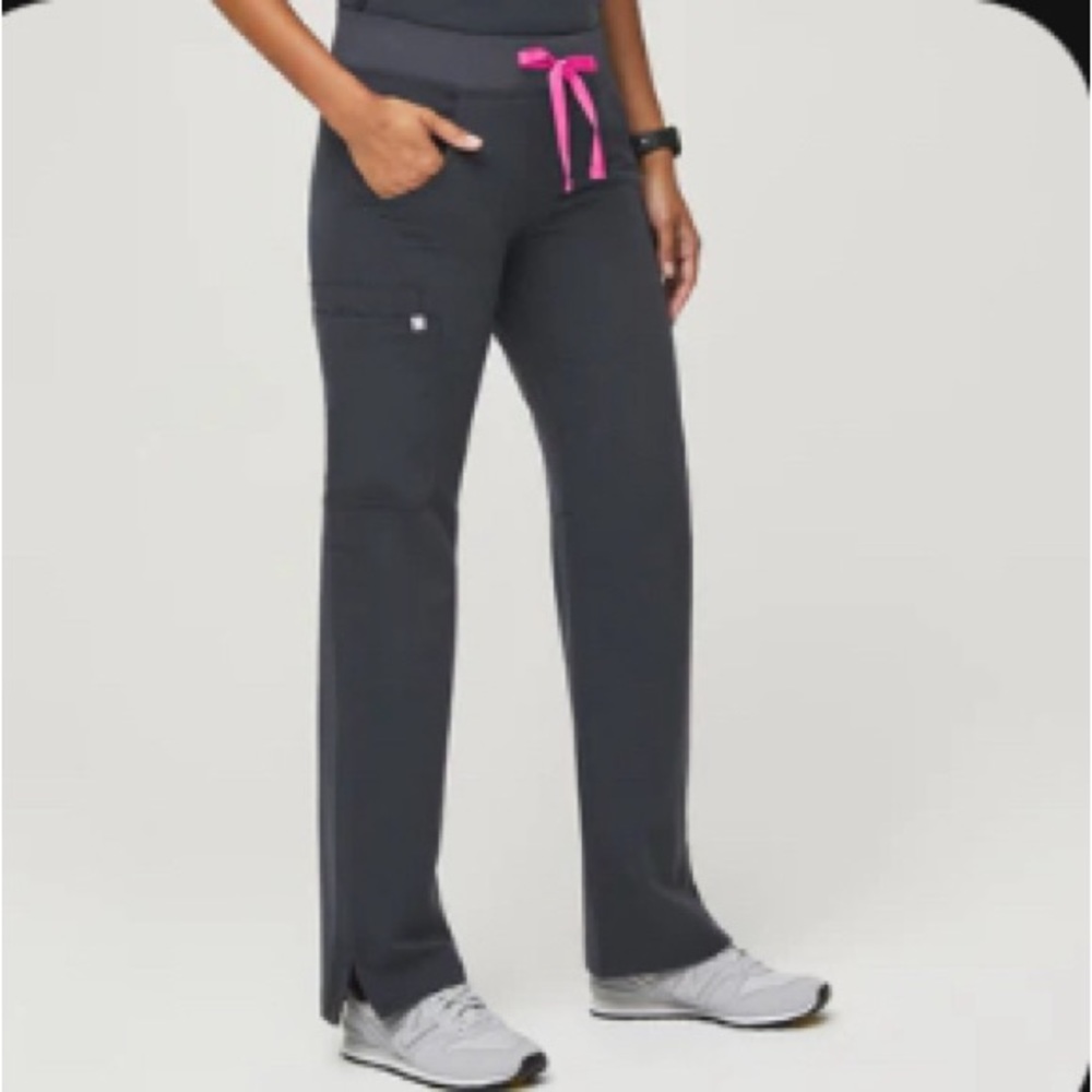 Figs Kade cargo scrub bottoms